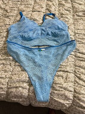 Women’s Light Blue Lace Bralette & High-Cut Panty Set